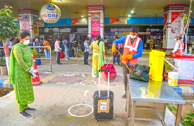 Domestic Flights Resume: Guidelines Passengers Must Follow At The Airports