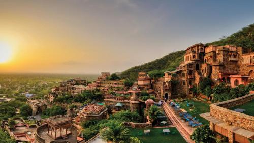 neemrana